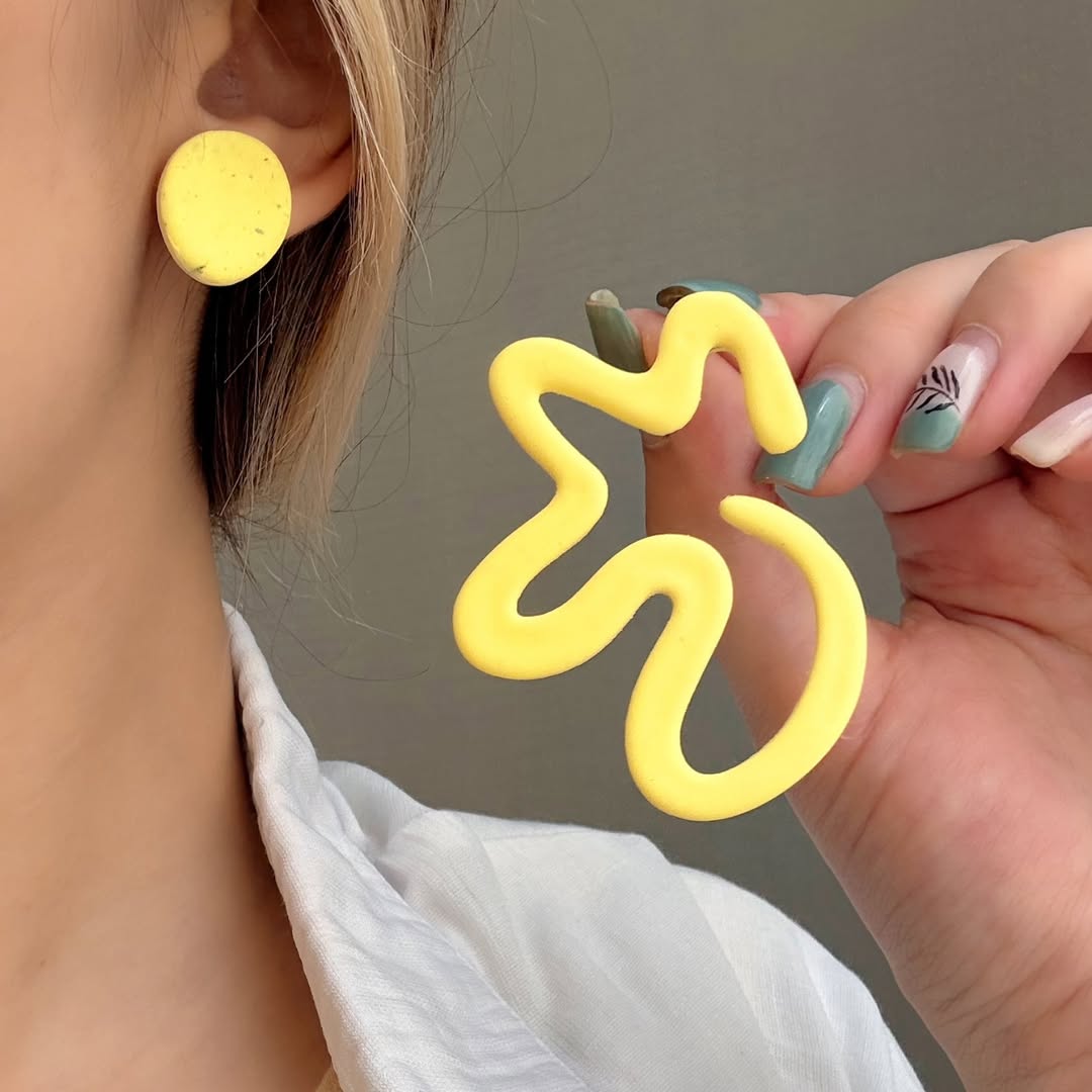 گوشواره خمیری پیچانک | دست ساز یونیک و خاص